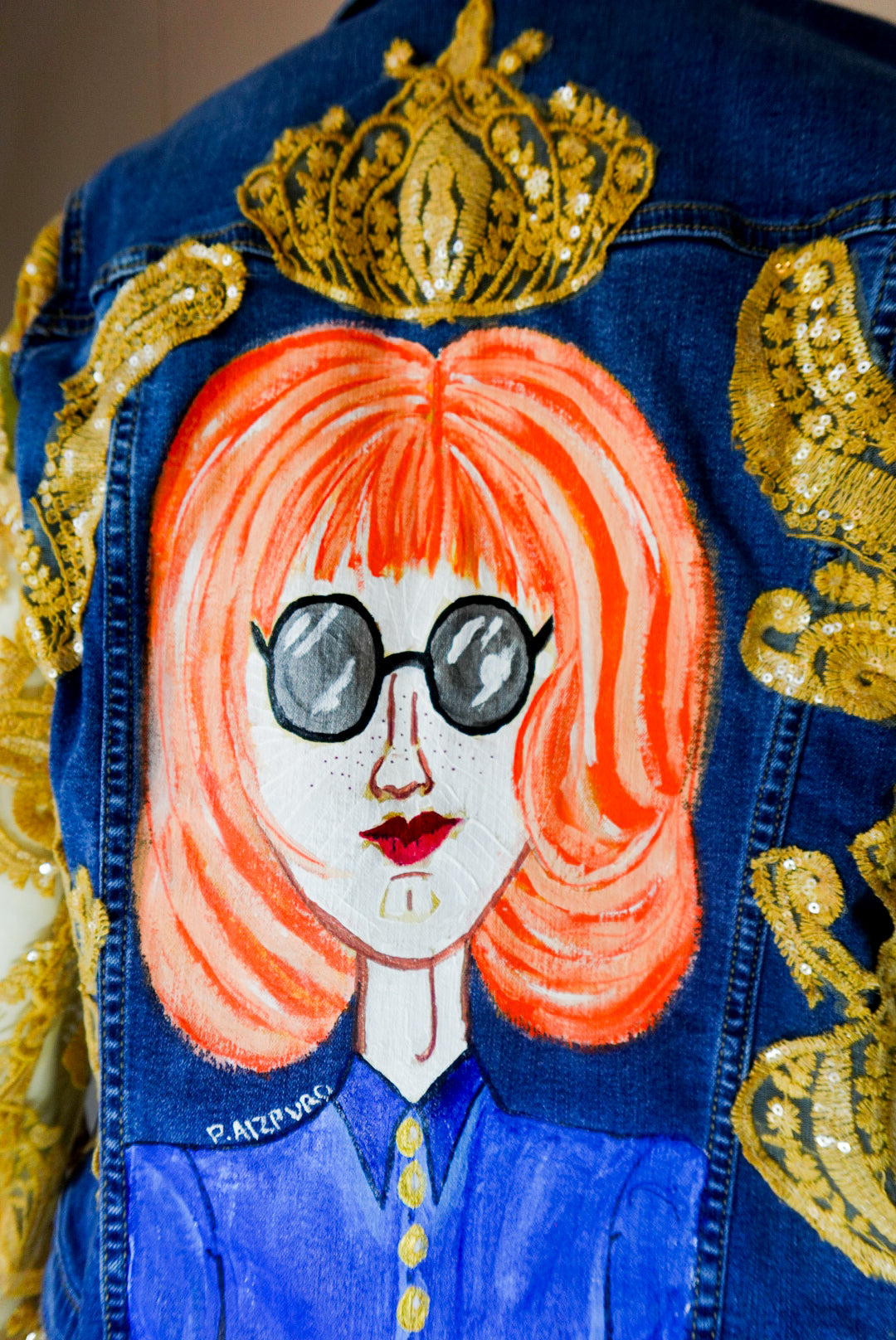 SUNGLASSES DENIM JACKET