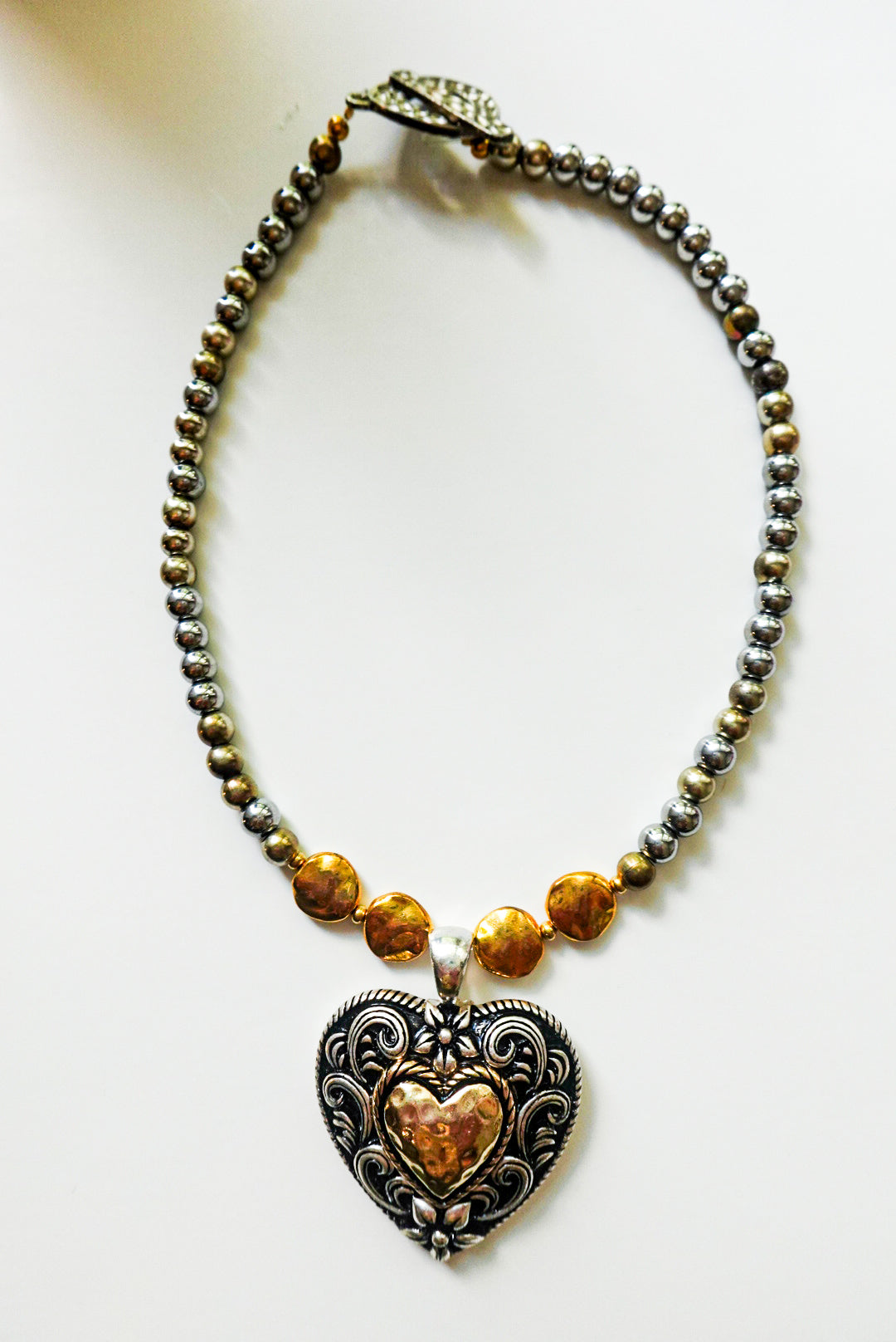 BIG HEART NECKLACE