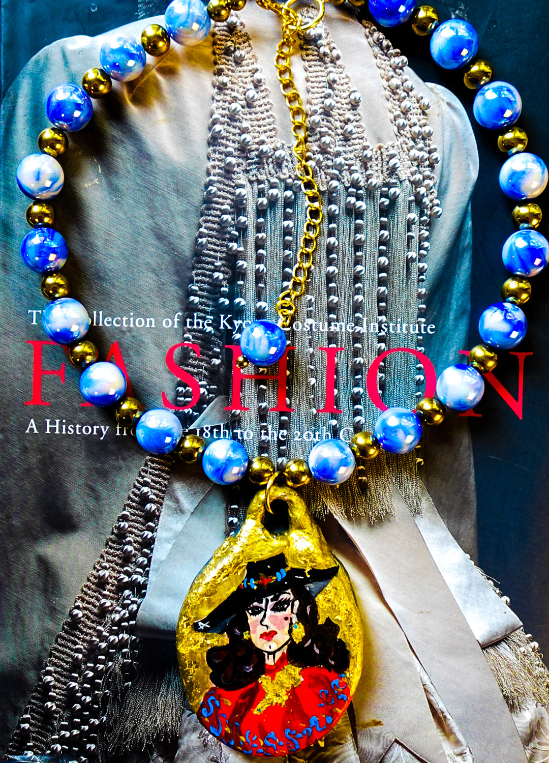 LA DOÑA NECKLACE