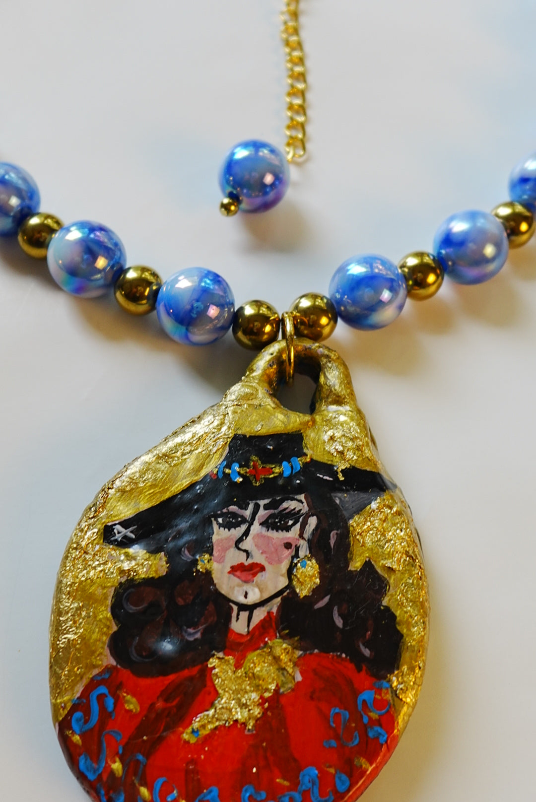 LA DOÑA NECKLACE